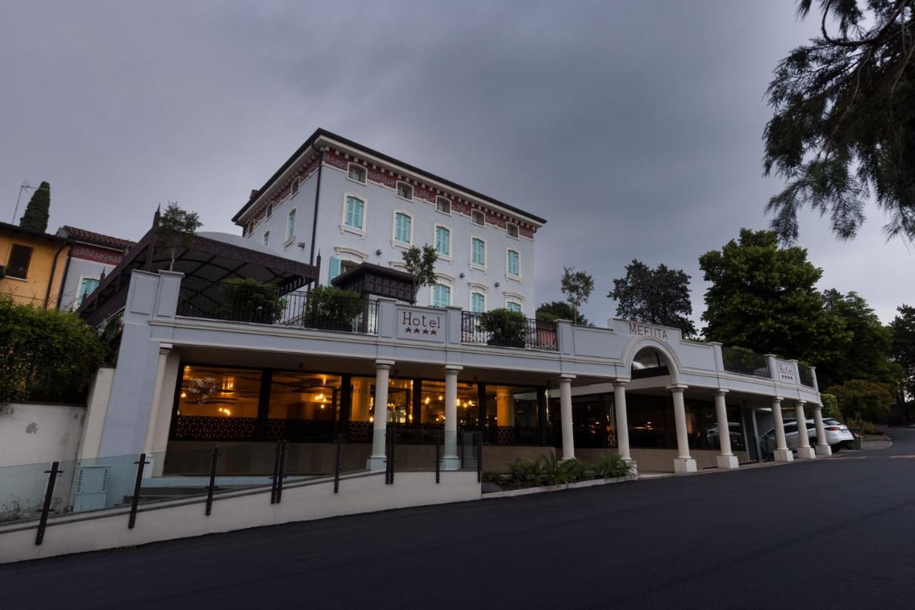 Gardone Palace Hotel Gardone Riviera Buitenkant foto