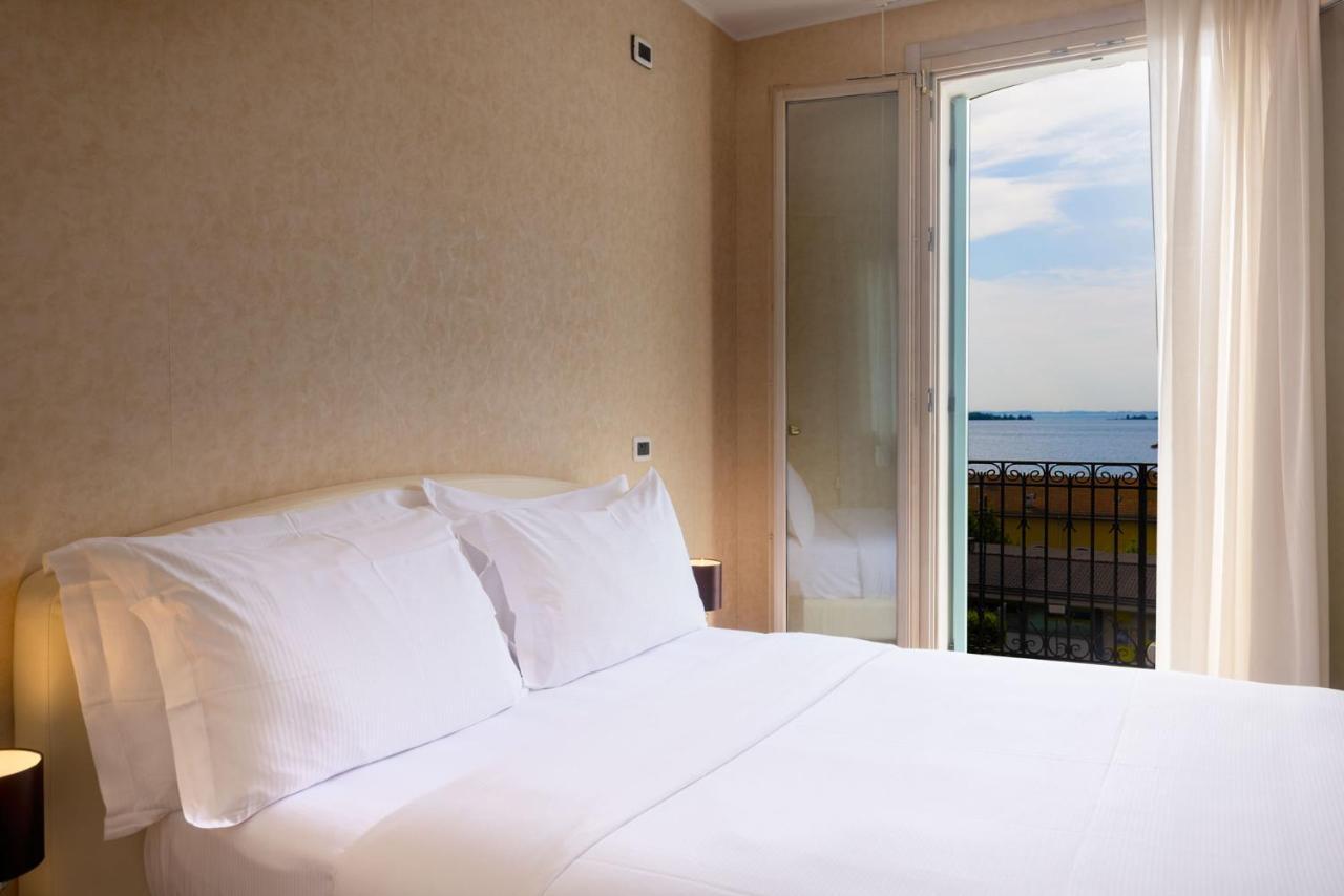 Gardone Palace Hotel Gardone Riviera Buitenkant foto