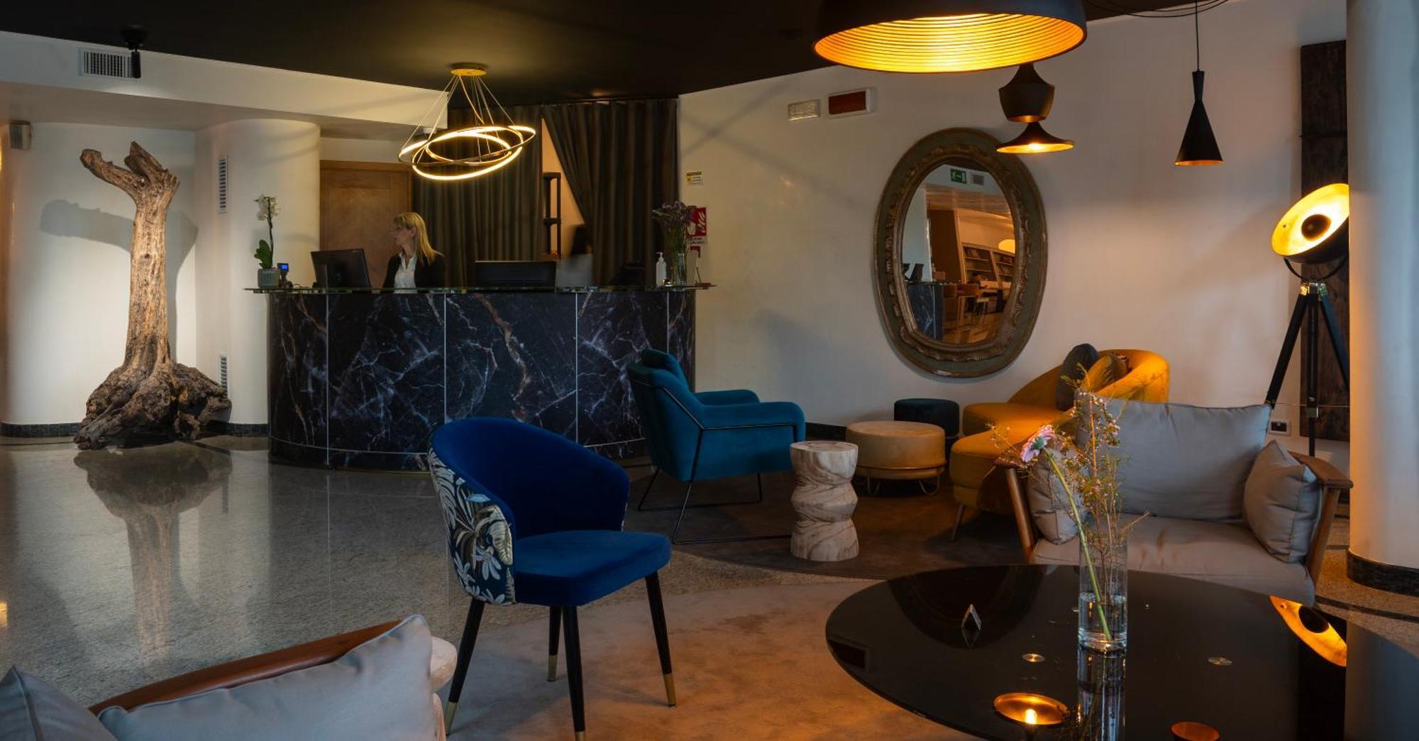 Gardone Palace Hotel Gardone Riviera Buitenkant foto